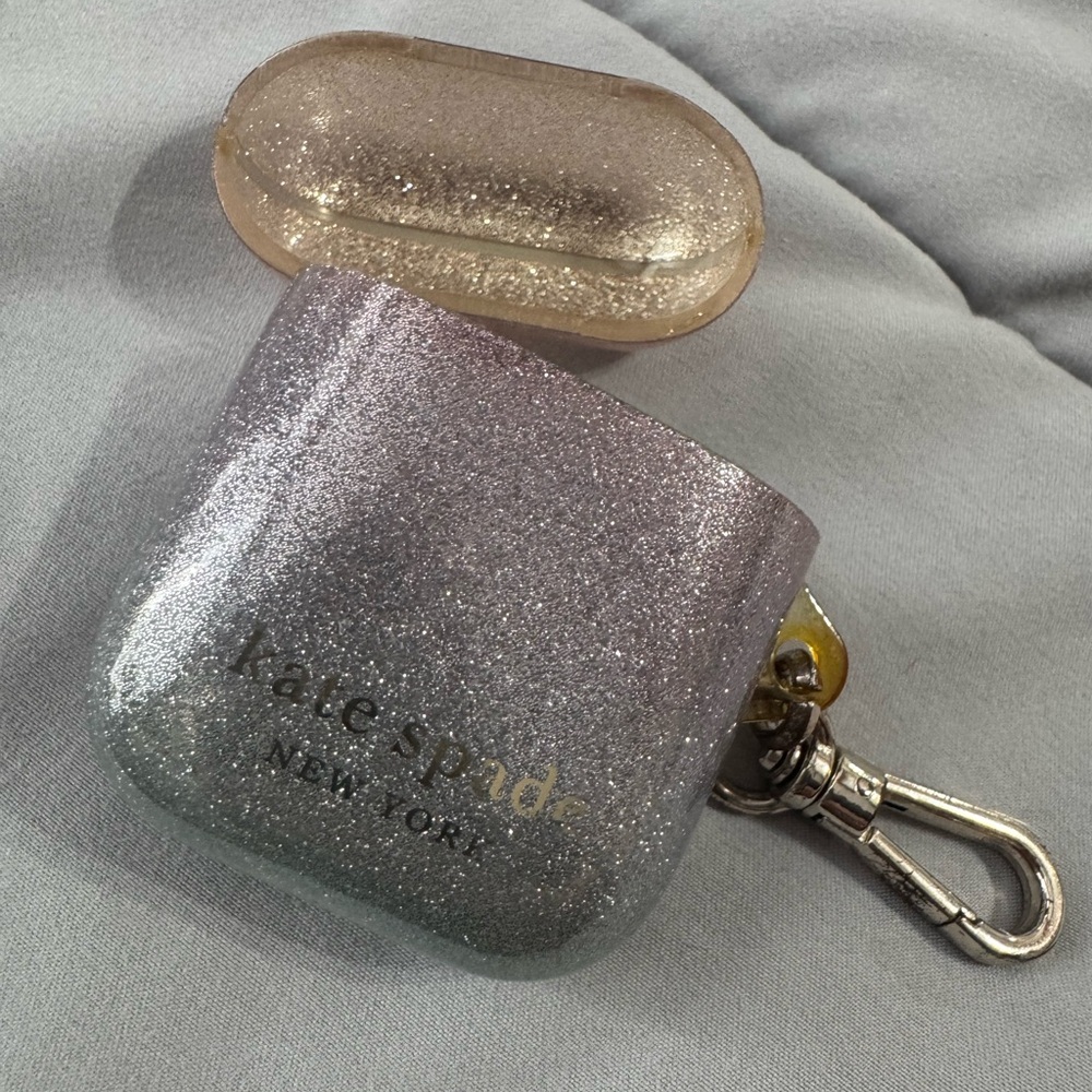 Kate Spade Silver Glitter AirPods Holder